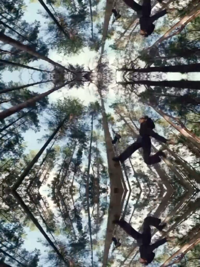 frame 10 08 2025 07 51 21 large